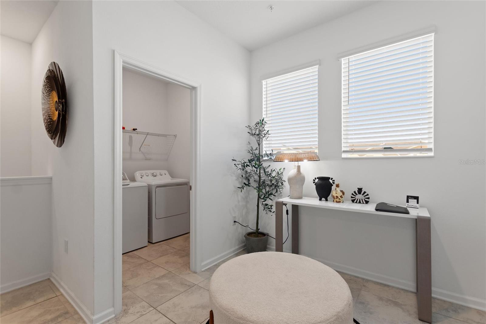 Image 4 of 48 For 953 Splash Shot  953