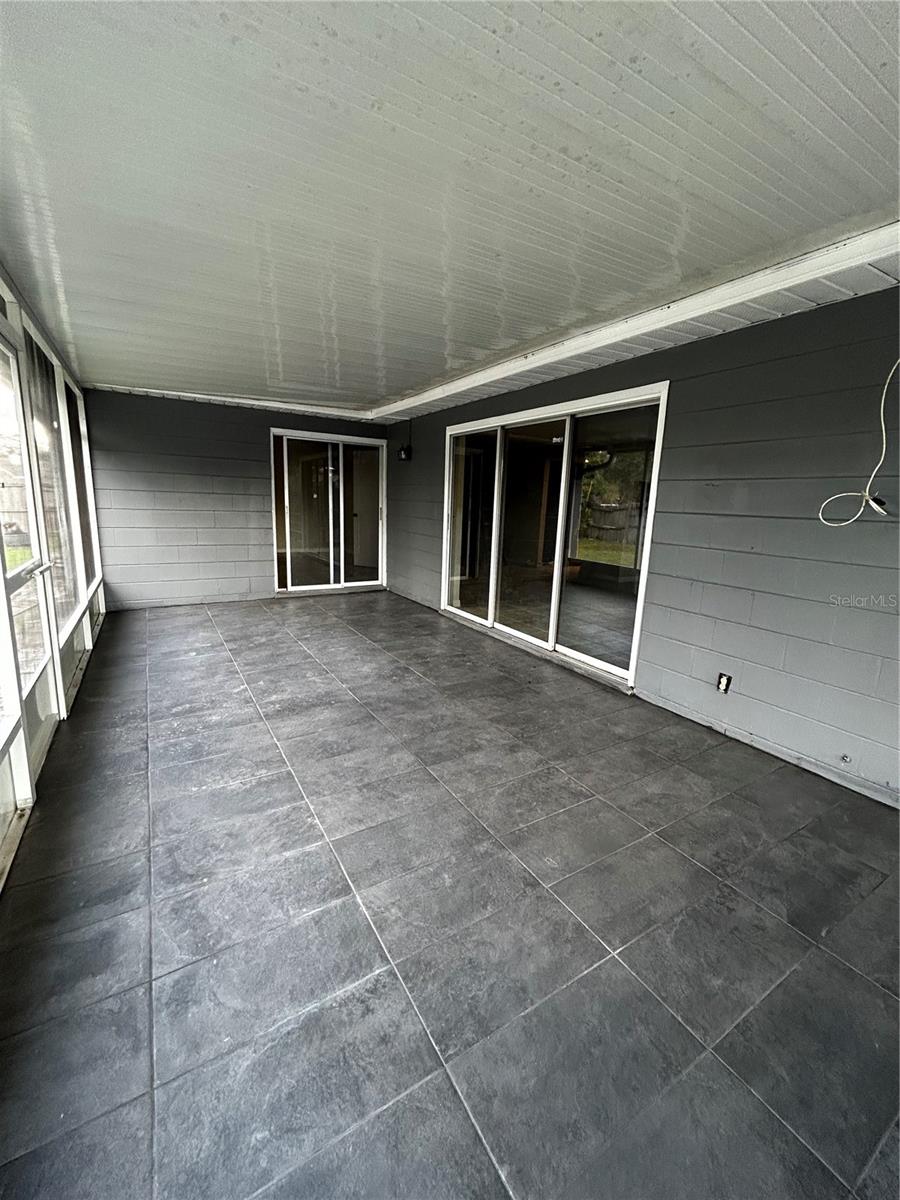 Image 14 of 65 For 12104 Florida Woods Lane