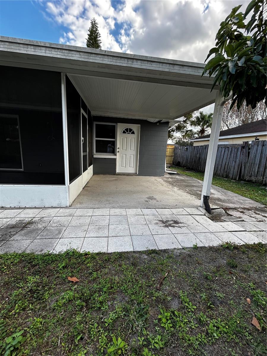 Image 21 of 65 For 12104 Florida Woods Lane