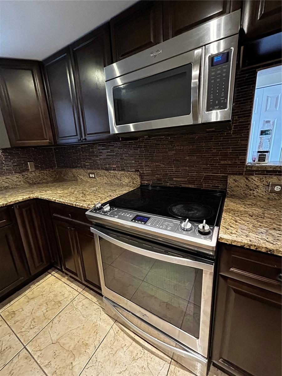 Image 47 of 65 For 12104 Florida Woods Lane