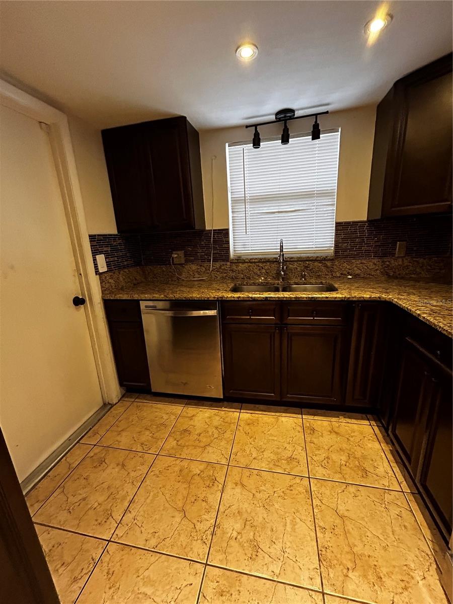 Image 48 of 65 For 12104 Florida Woods Lane