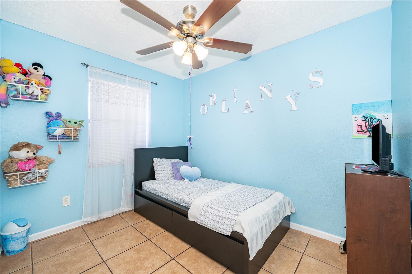 Image 25 of 28 For 944 Halstead Street