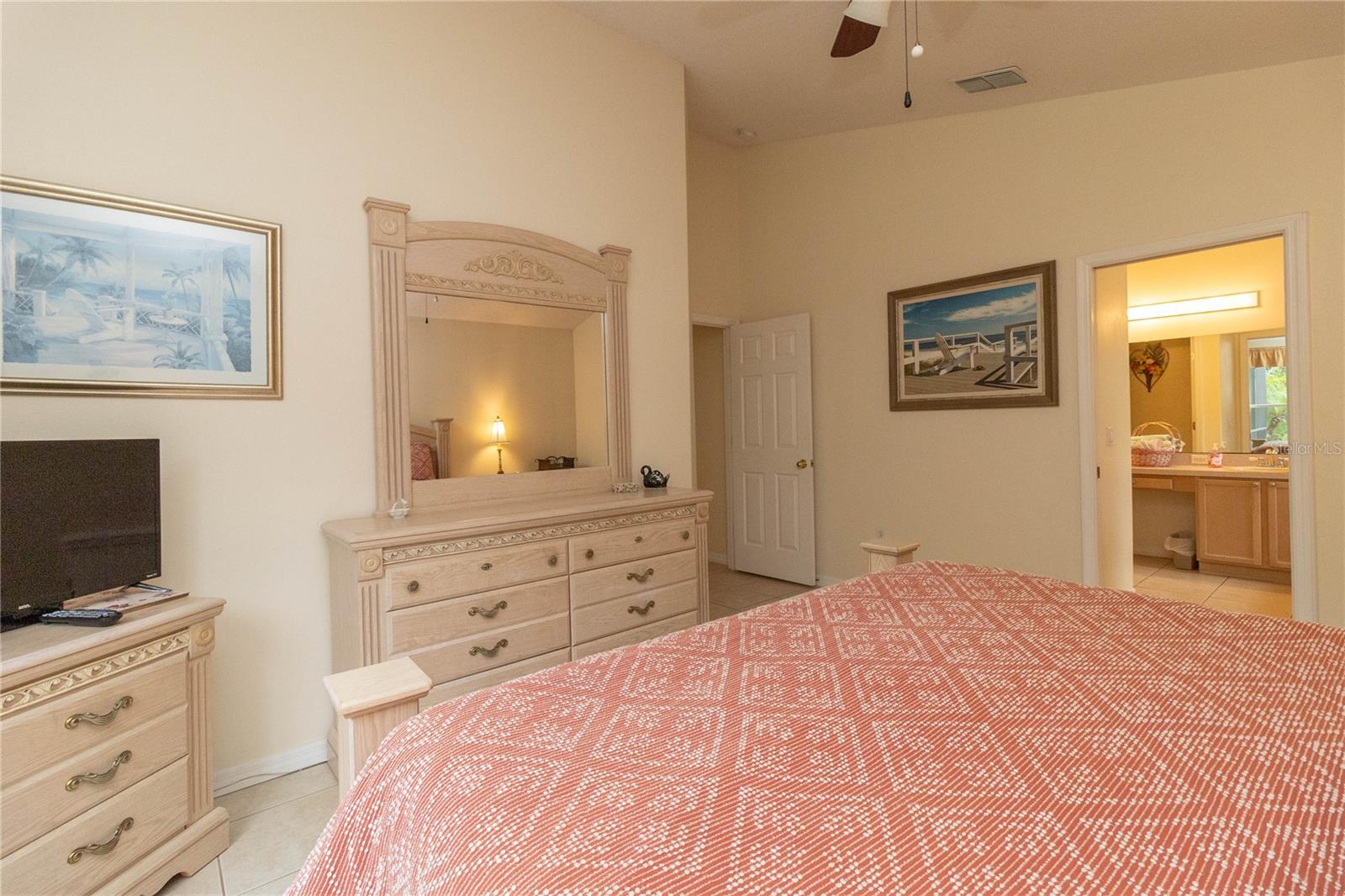 Image 16 of 35 For 4626 Eagle Peak Drive