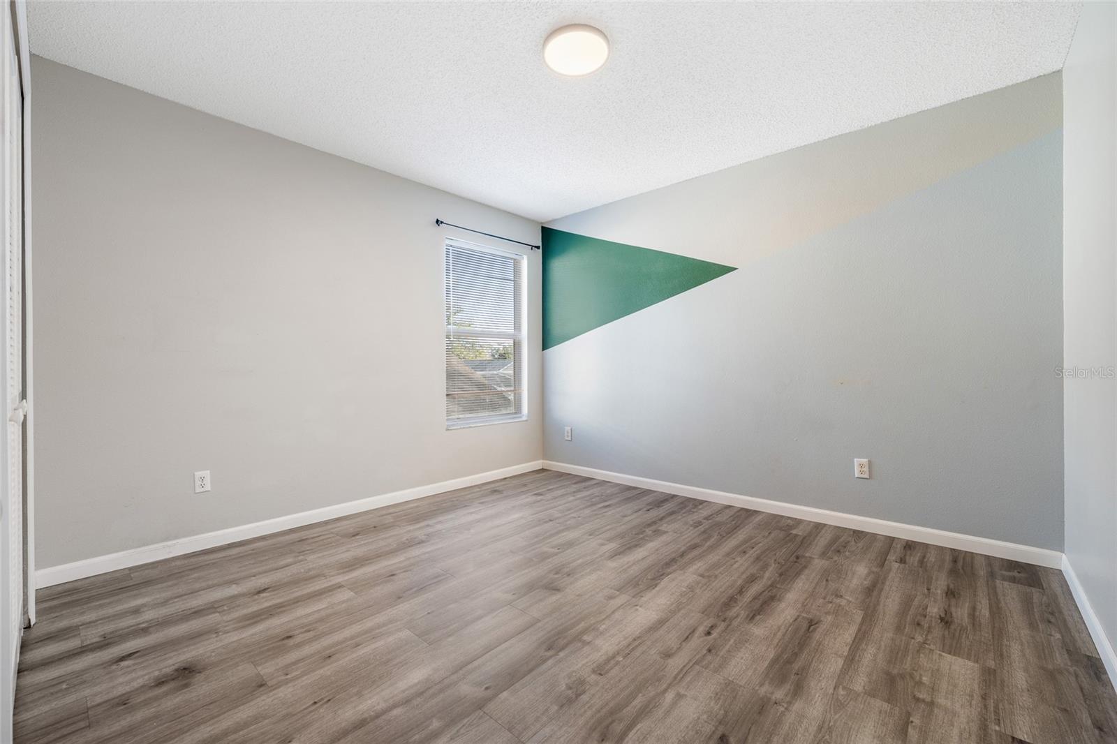 Image 26 of 46 For 4902 Monarch Lane