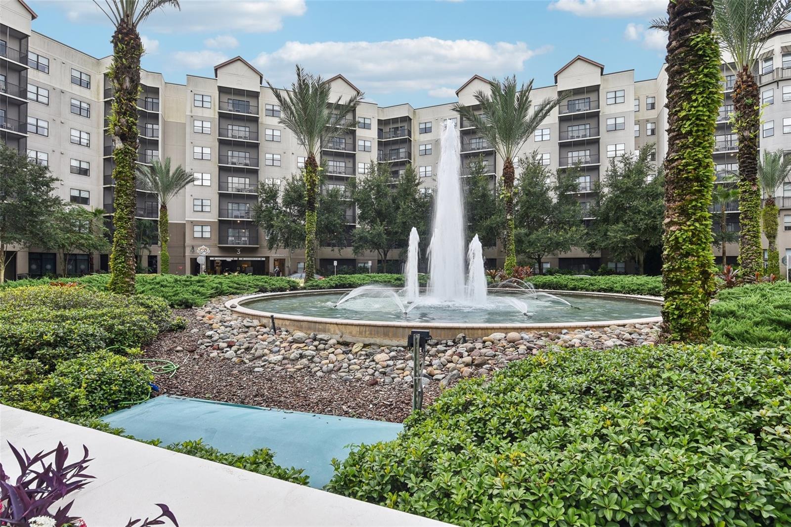 Image 30 of 31 For 14501 Grove Resort Avenue 1746