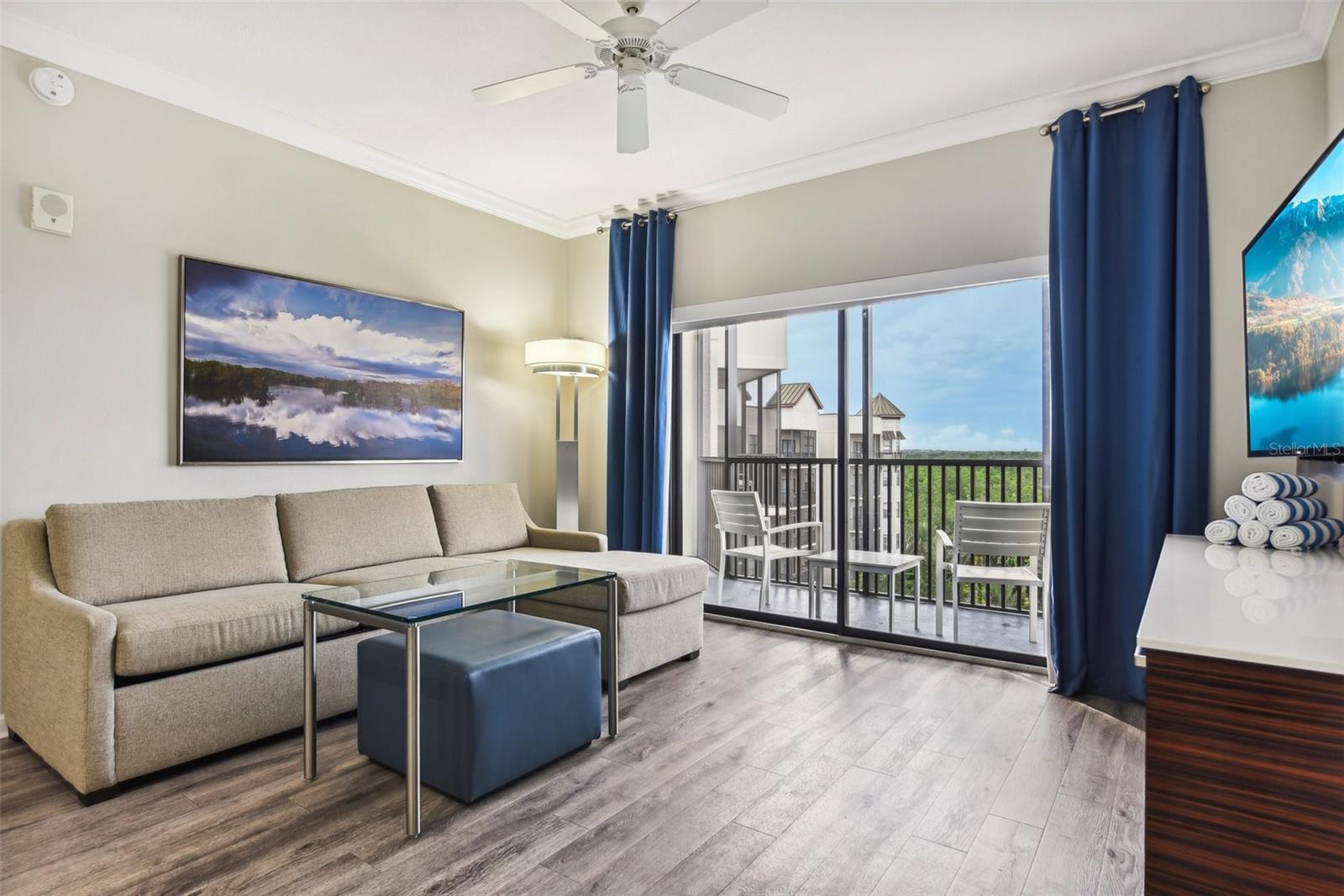 Image 6 of 31 For 14501 Grove Resort Avenue 1746