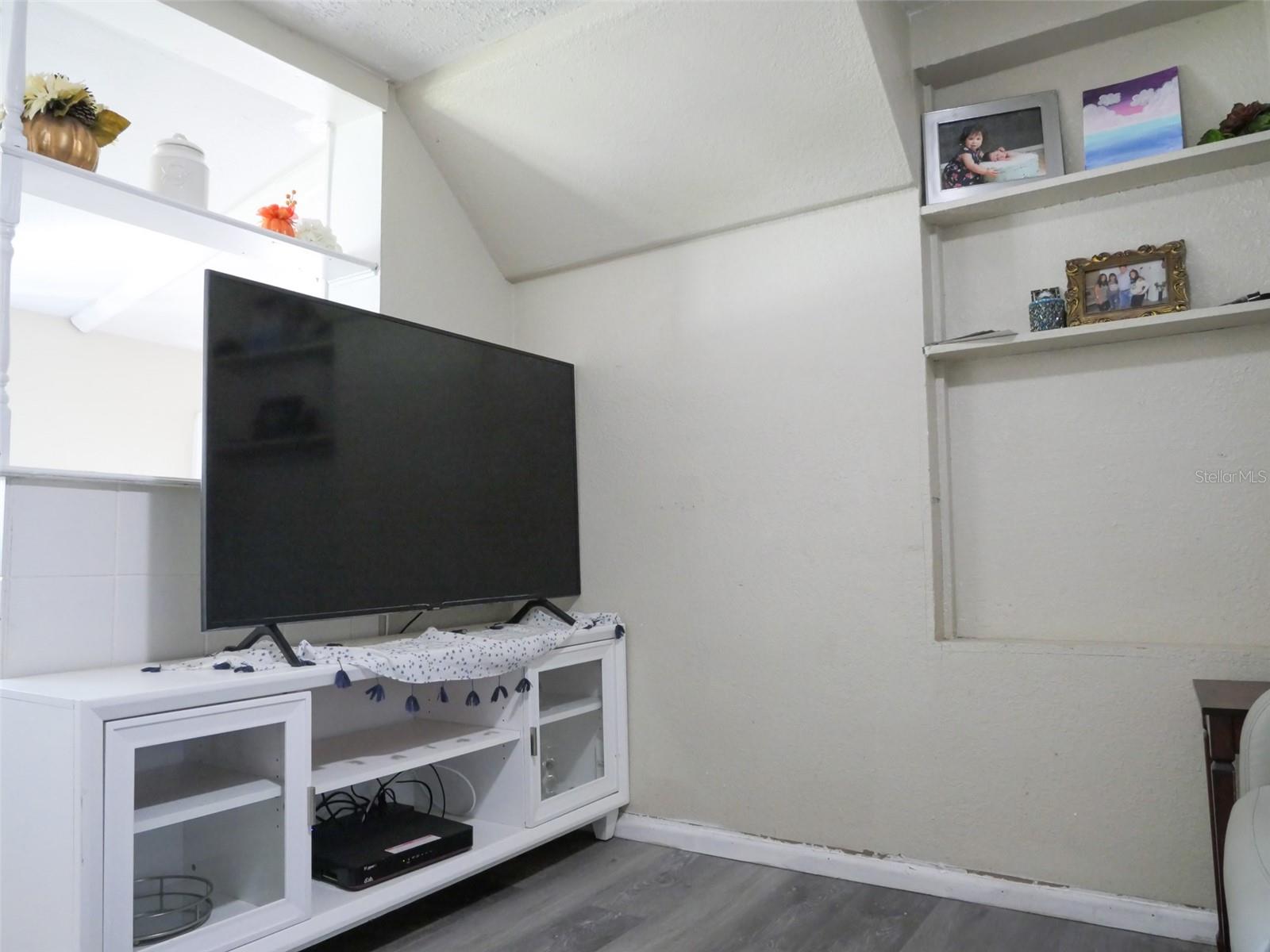 Image 19 of 29 For 1615 Shepherd Lane