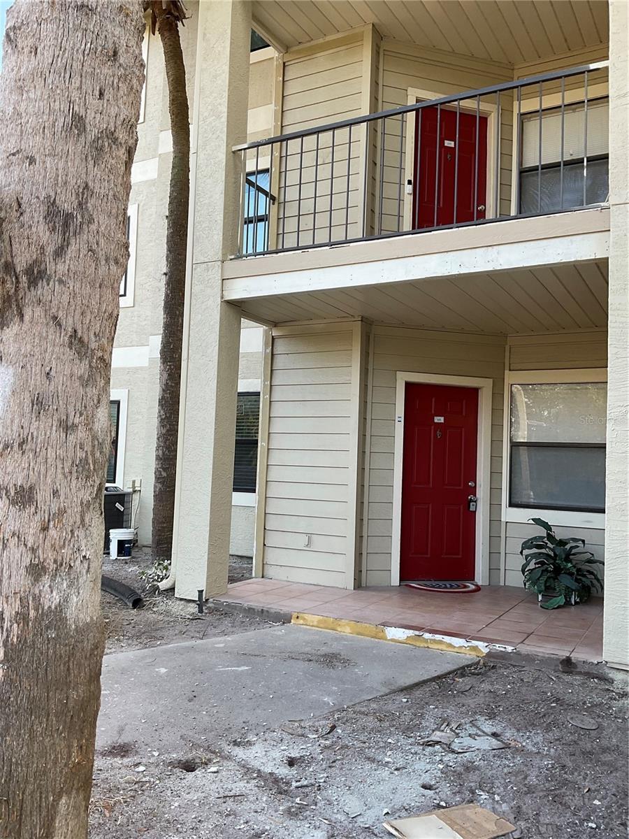 Image 2 of 45 For 3028 Parkway Boulevard 105