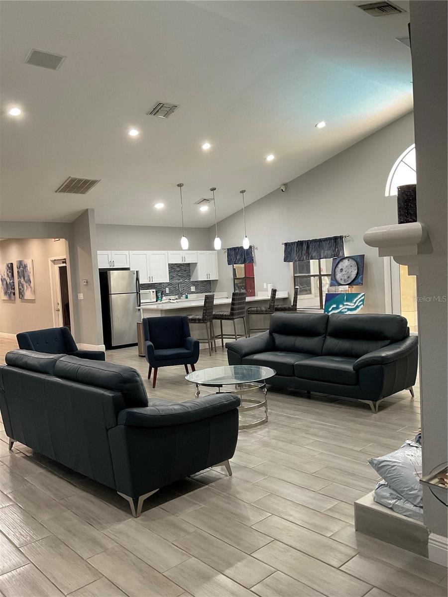 Image 35 of 45 For 3028 Parkway Boulevard 105