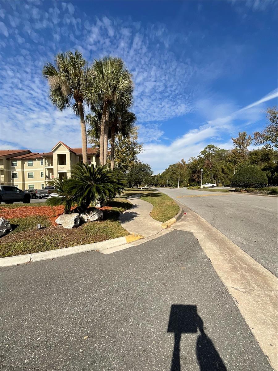 Image 41 of 45 For 3028 Parkway Boulevard 105