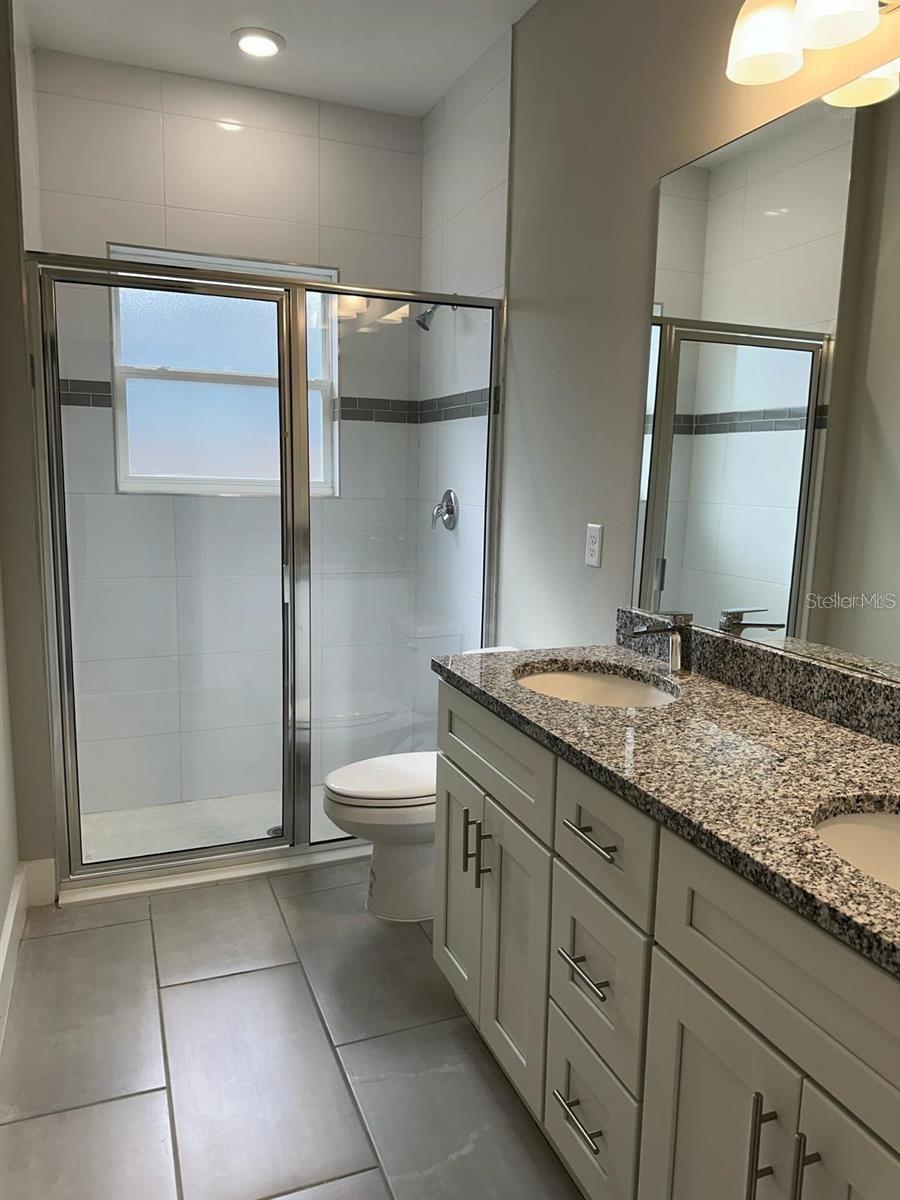 Image 4 of 13 For 439 Albatross Court B