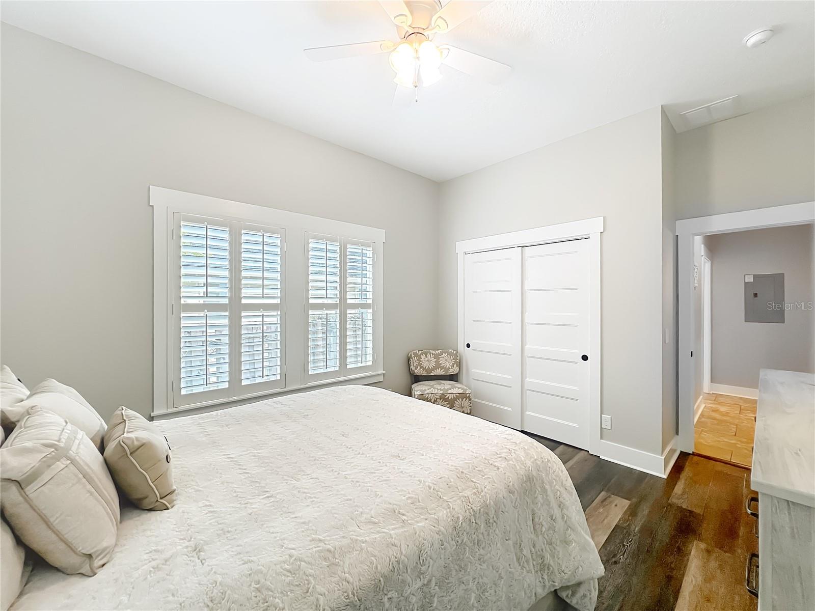 Image 37 of 55 For 1513 Pinecrest Place