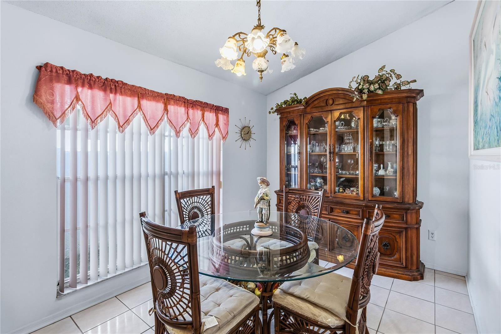 Image 13 of 16 For 1809 Edinburgh Street