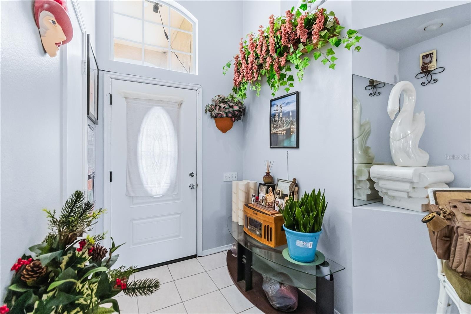 Image 5 of 16 For 1809 Edinburgh Street