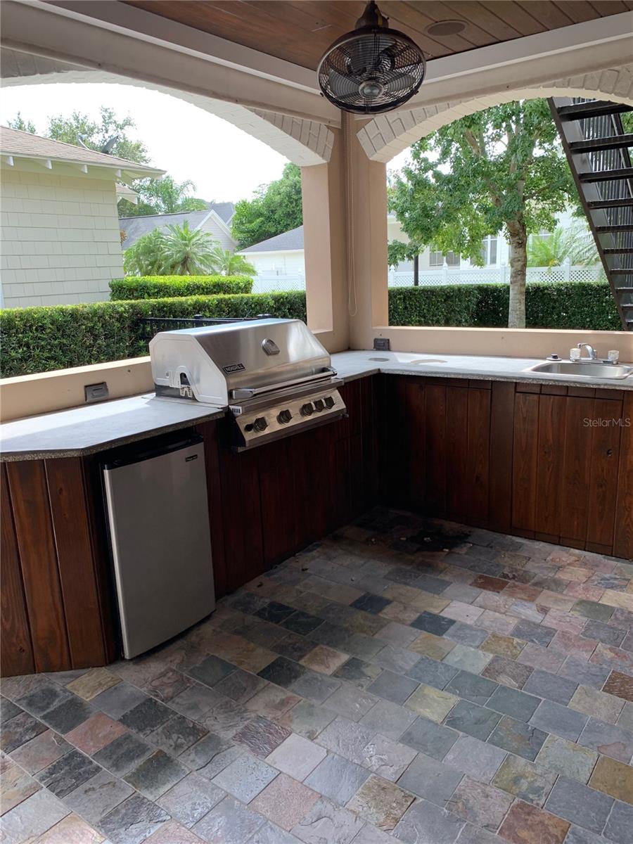 Image 6 of 31 For 910 Pawstand Road