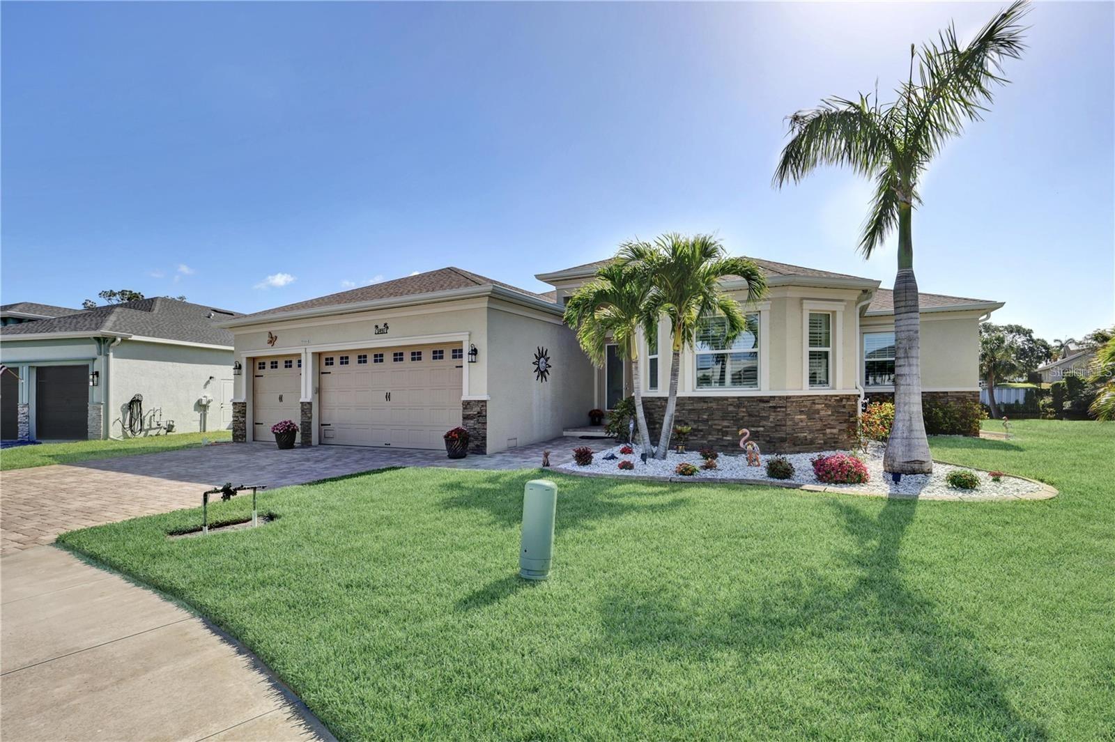 Image 2 of 46 For 5497 56th Court E