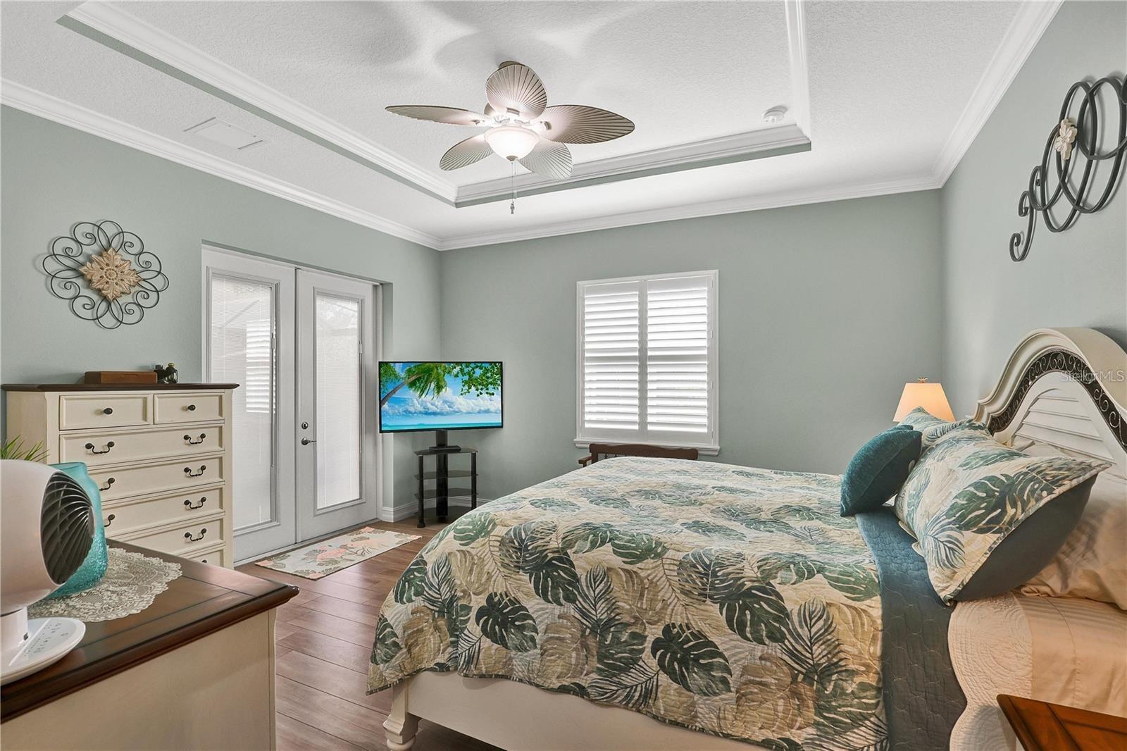 Image 22 of 46 For 5497 56th Court E