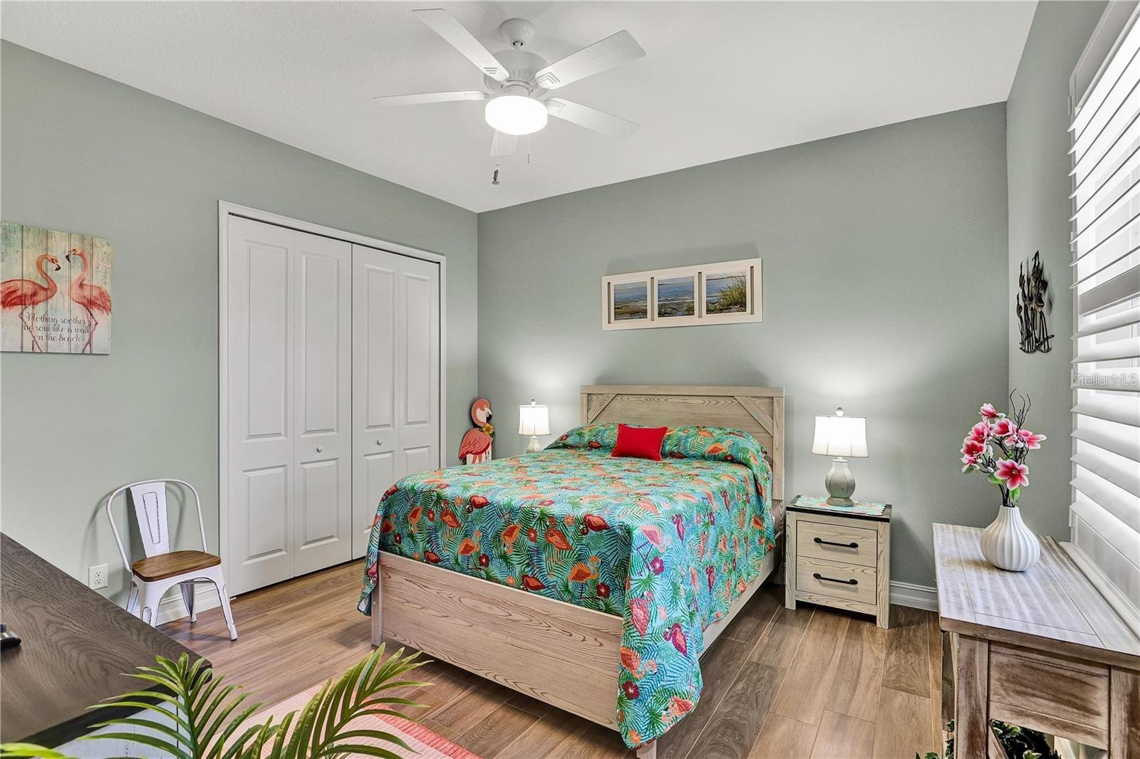 Image 29 of 46 For 5497 56th Court E