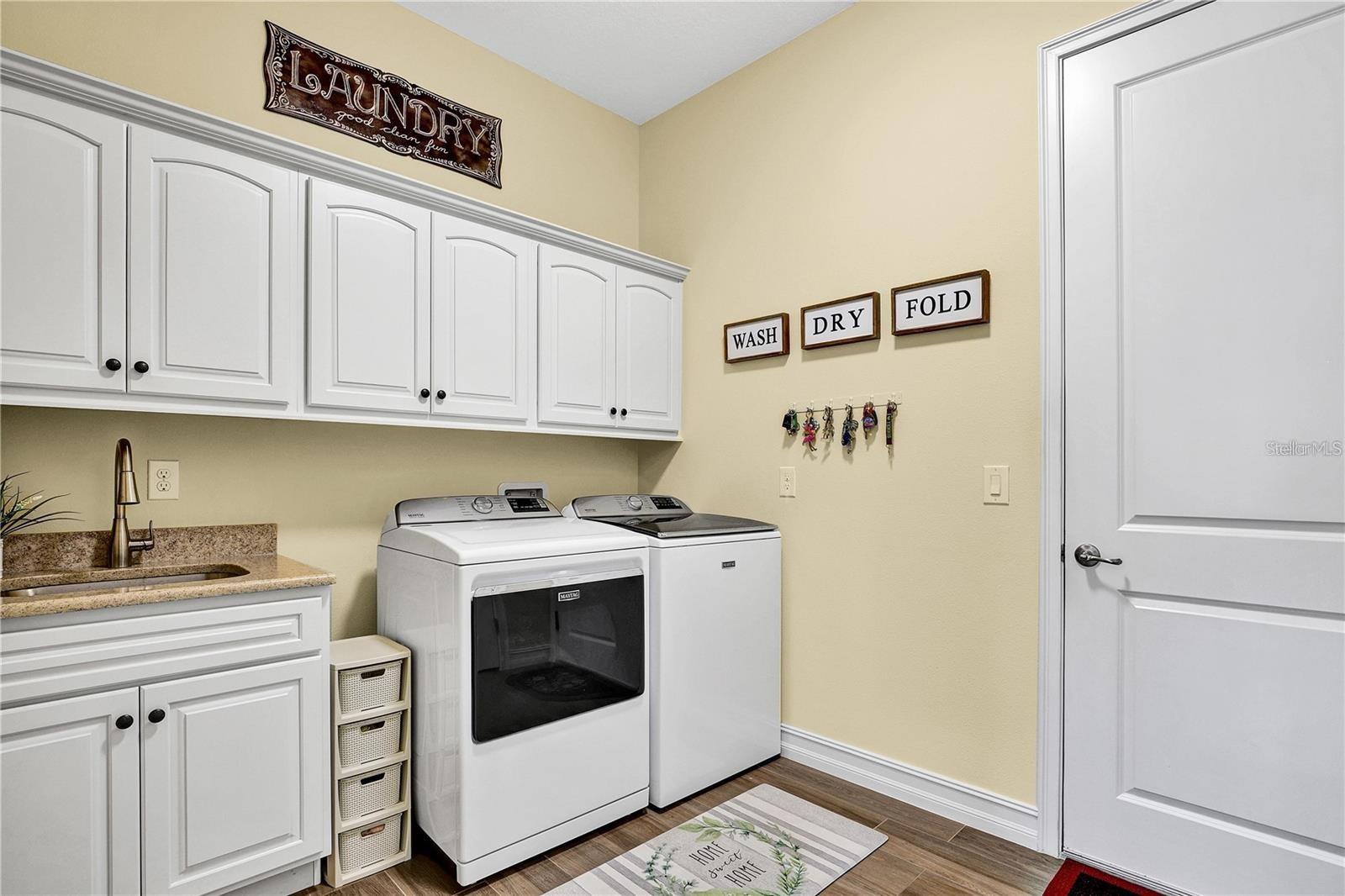 Image 31 of 46 For 5497 56th Court E