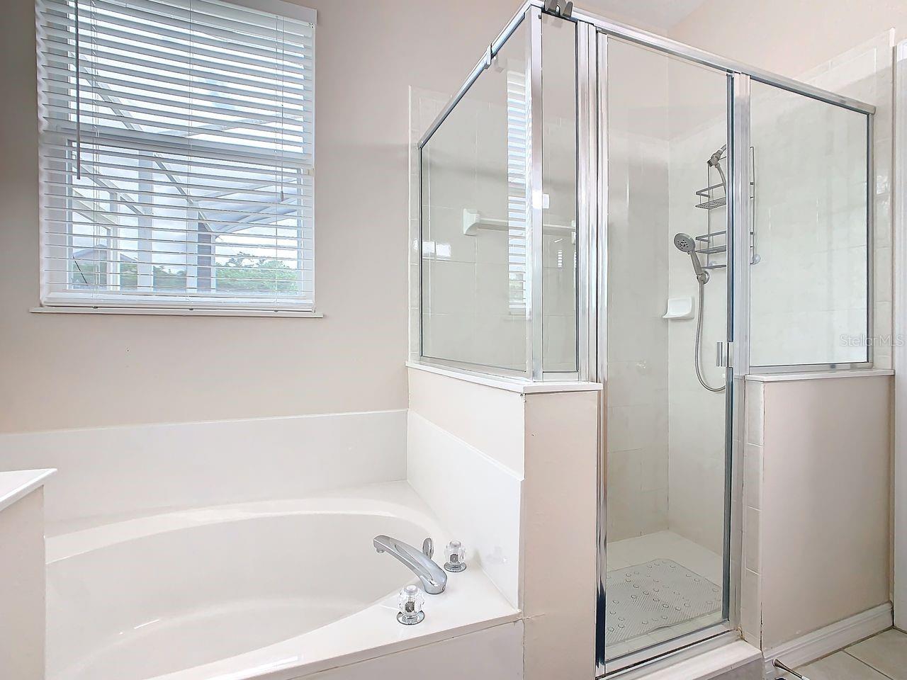 Image 26 of 50 For 349 Oxford Drive