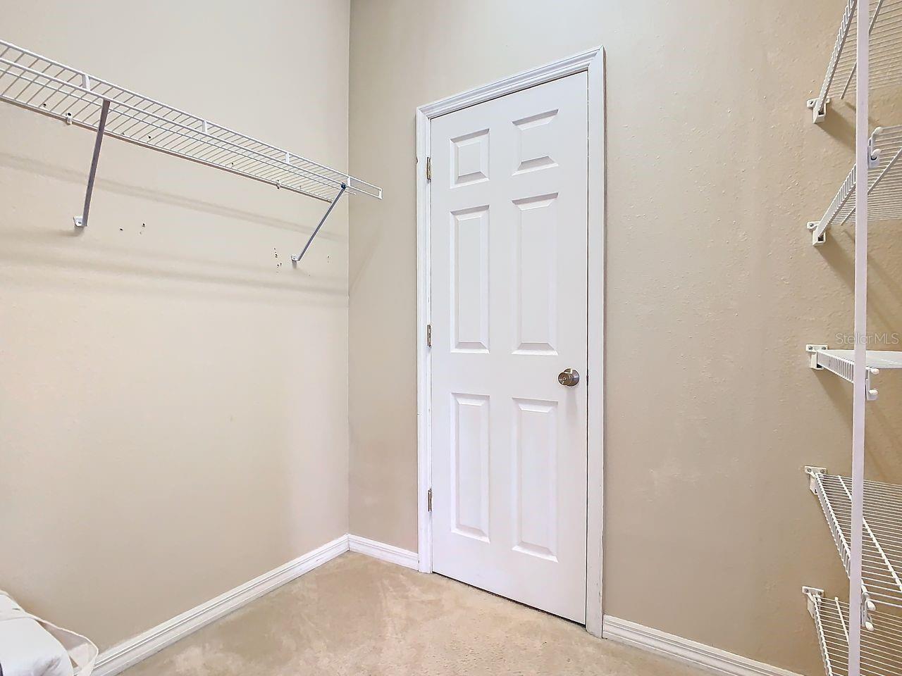 Image 28 of 50 For 349 Oxford Drive