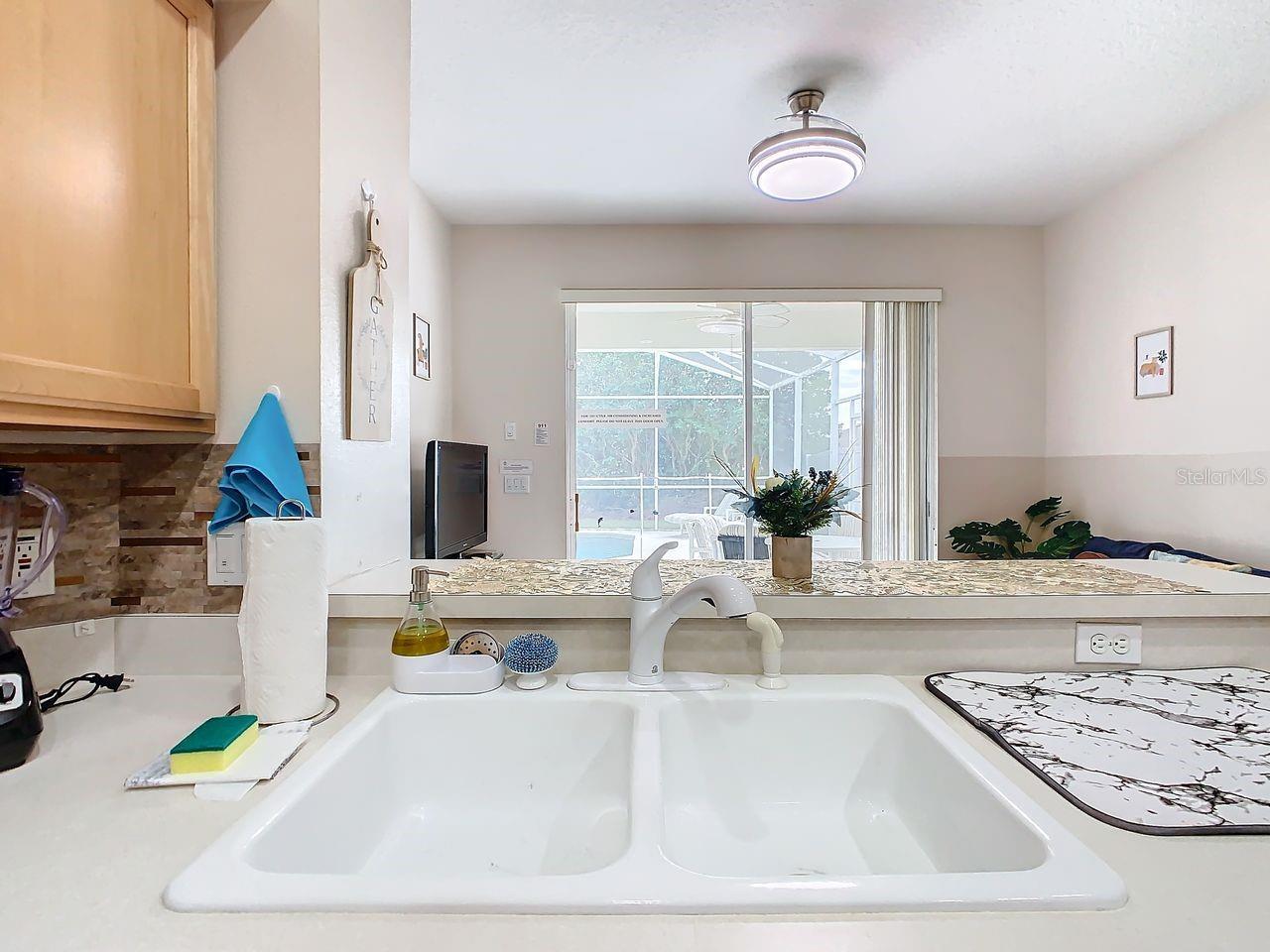 Image 35 of 50 For 349 Oxford Drive