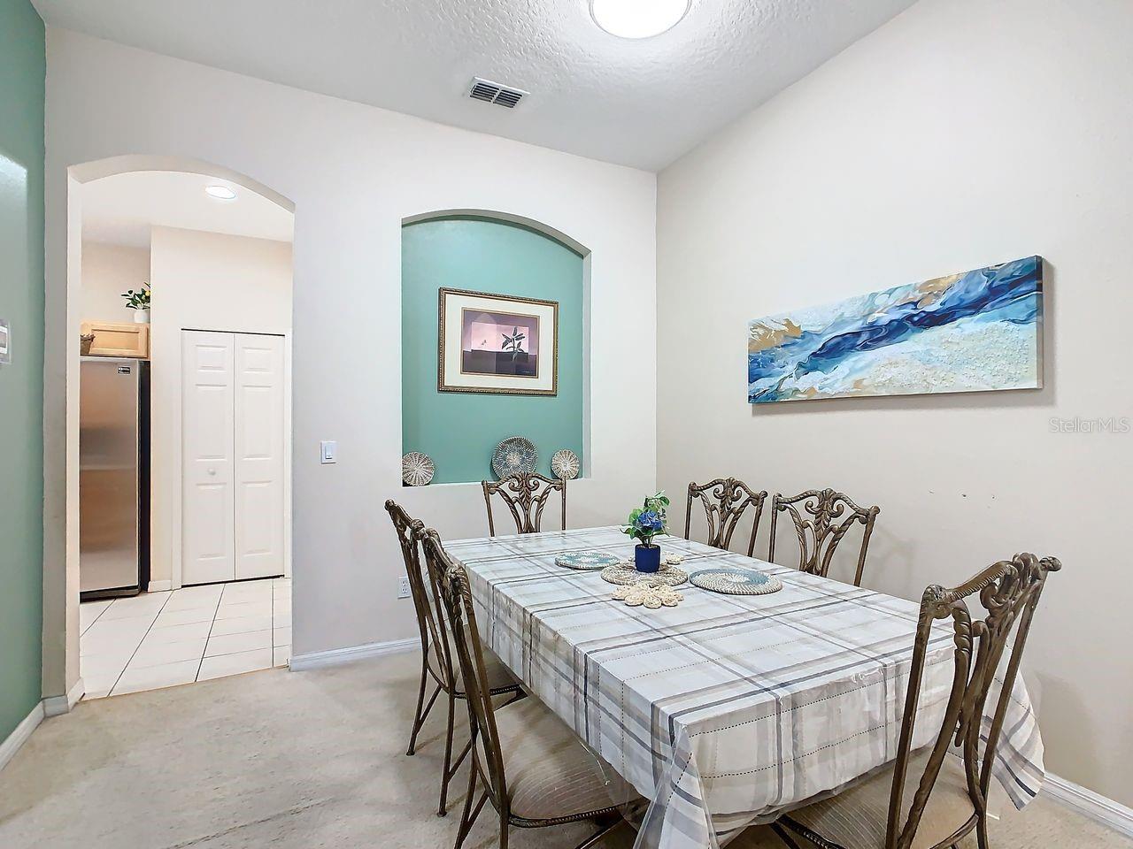 Image 7 of 50 For 349 Oxford Drive