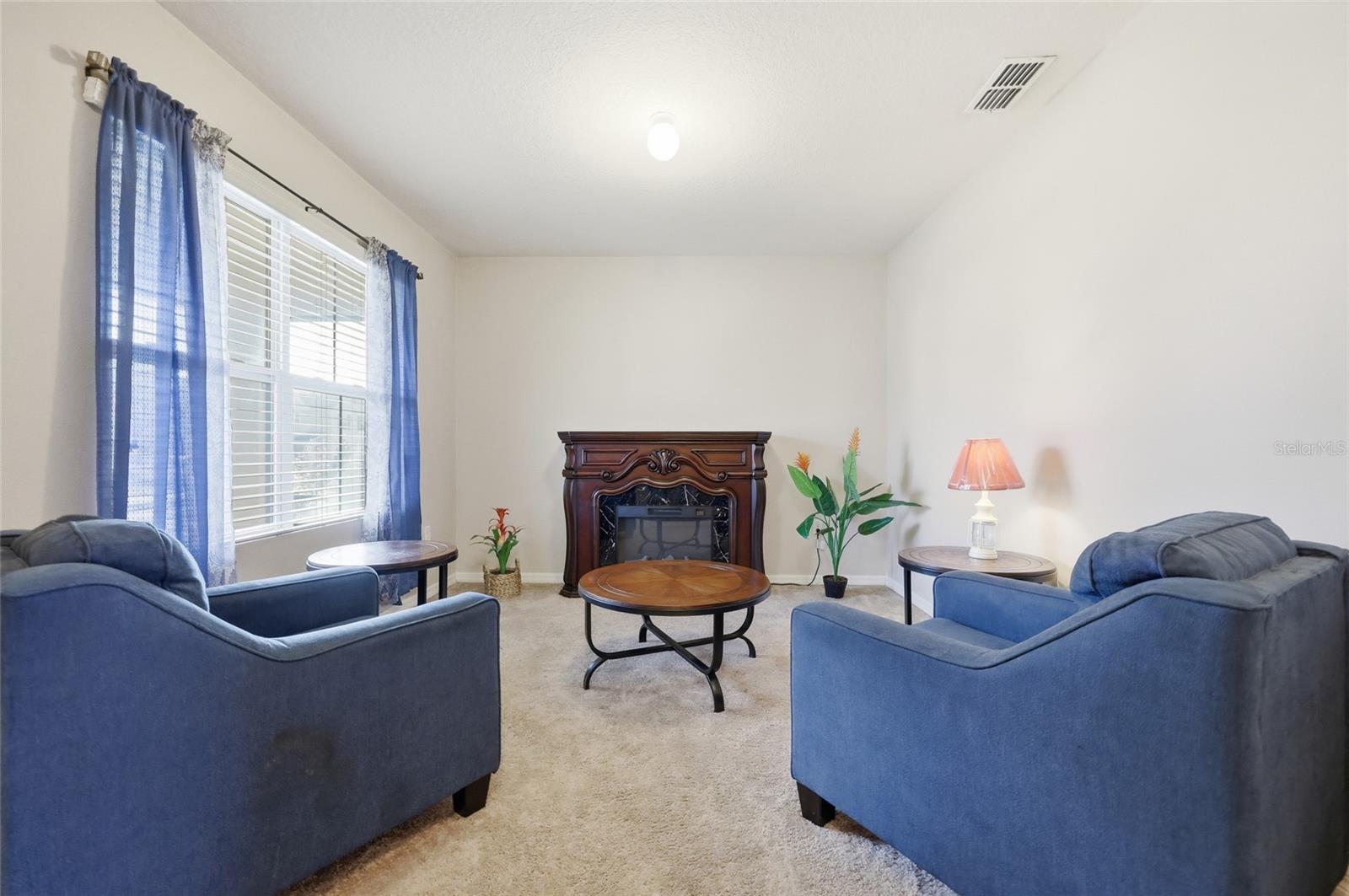 Image 10 of 55 For 159 Lazy Willow Drive