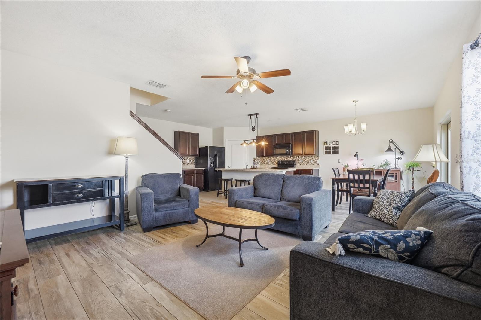 Image 18 of 55 For 159 Lazy Willow Drive