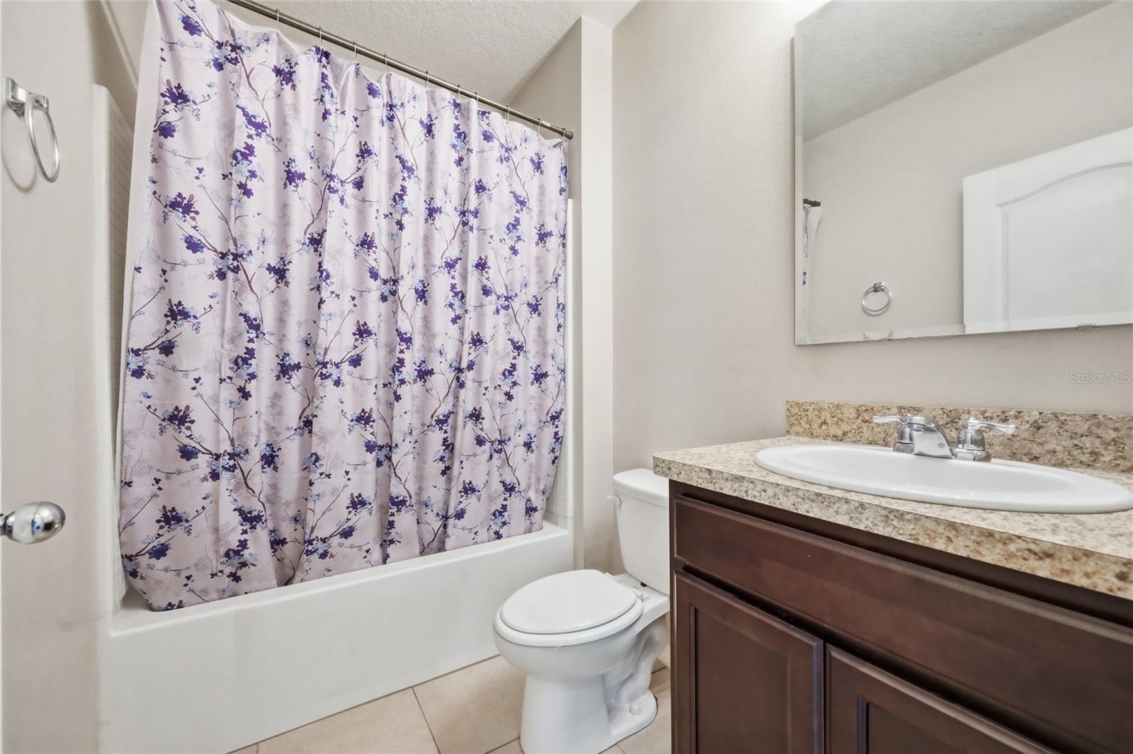 Image 23 of 55 For 159 Lazy Willow Drive