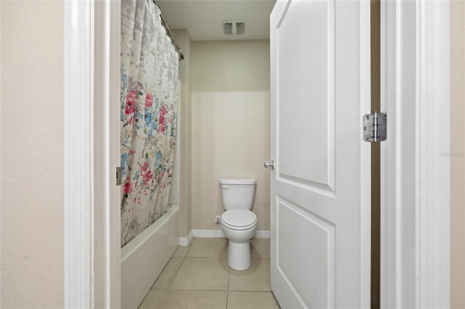 Image 31 of 55 For 159 Lazy Willow Drive