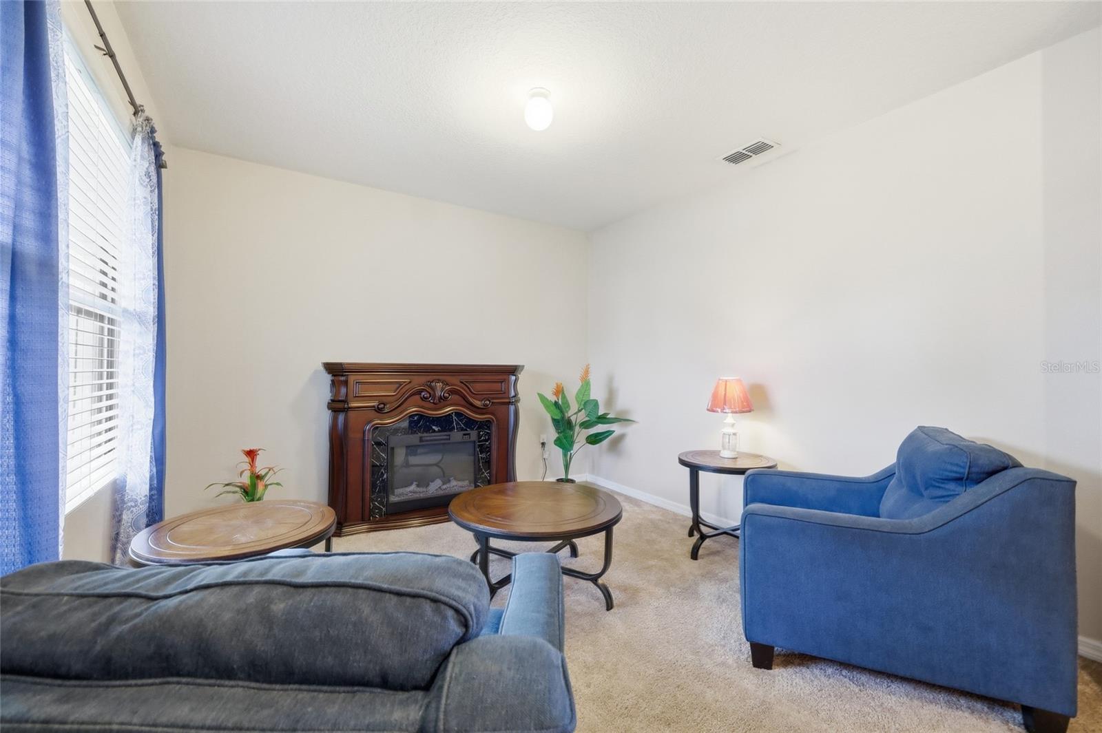 Image 9 of 55 For 159 Lazy Willow Drive