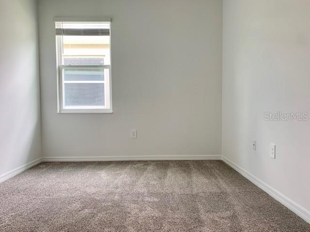 Image 18 of 31 For 656 Grove Street