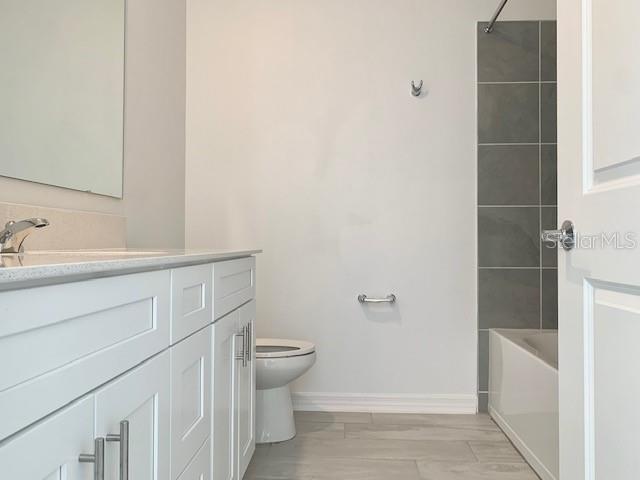 Image 9 of 31 For 656 Grove Street