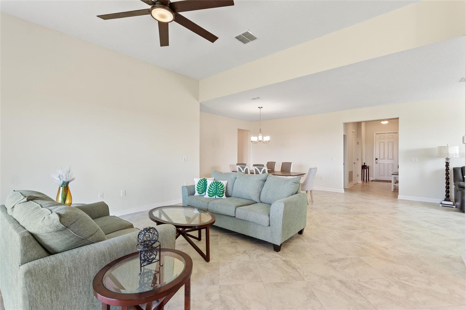 Image 10 of 98 For 1142 Trappers Trail Loop