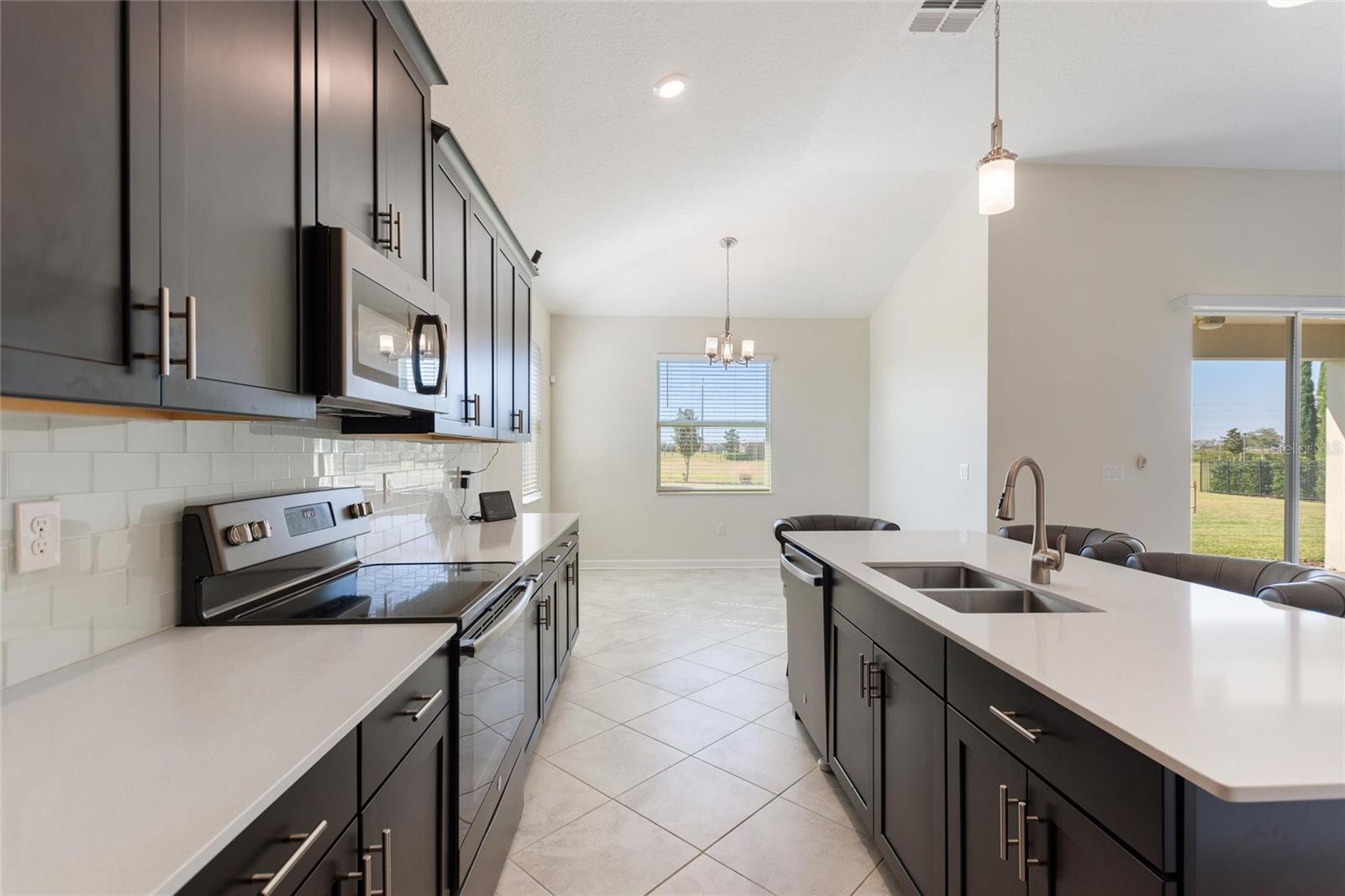 Image 13 of 98 For 1142 Trappers Trail Loop