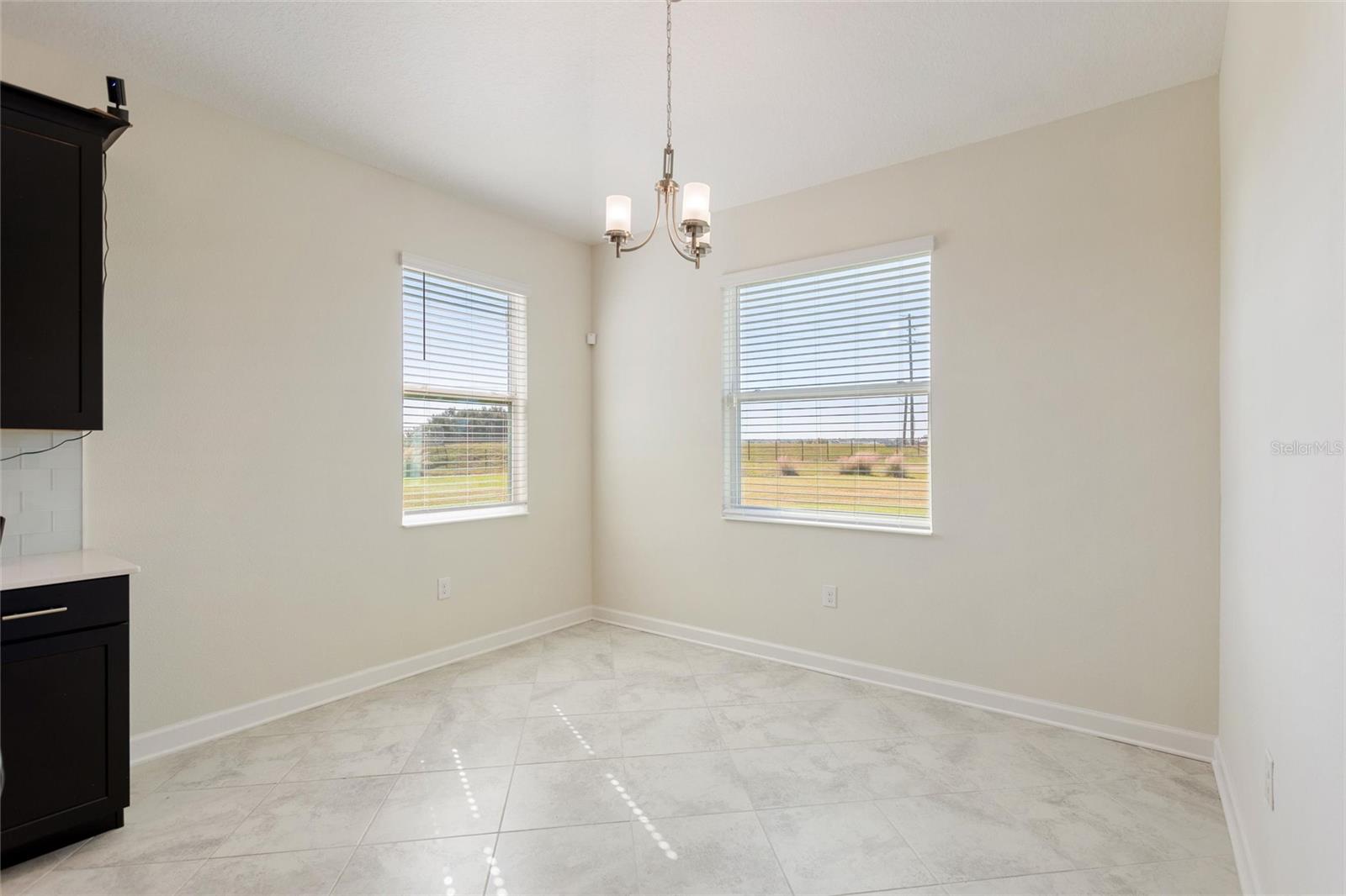 Image 16 of 98 For 1142 Trappers Trail Loop