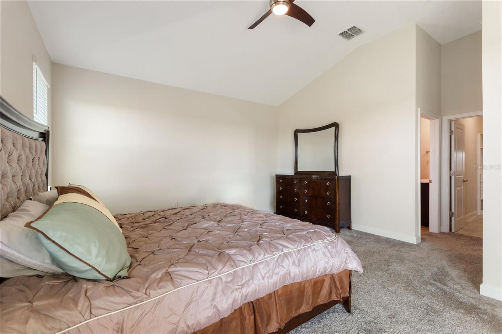 Image 26 of 98 For 1142 Trappers Trail Loop