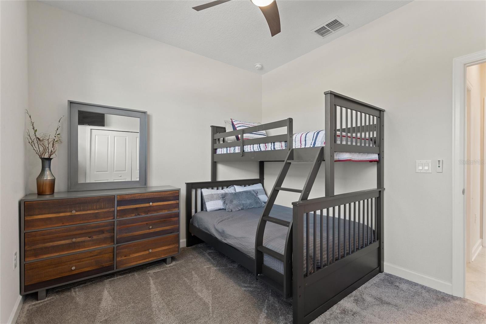 Image 4 of 98 For 1142 Trappers Trail Loop