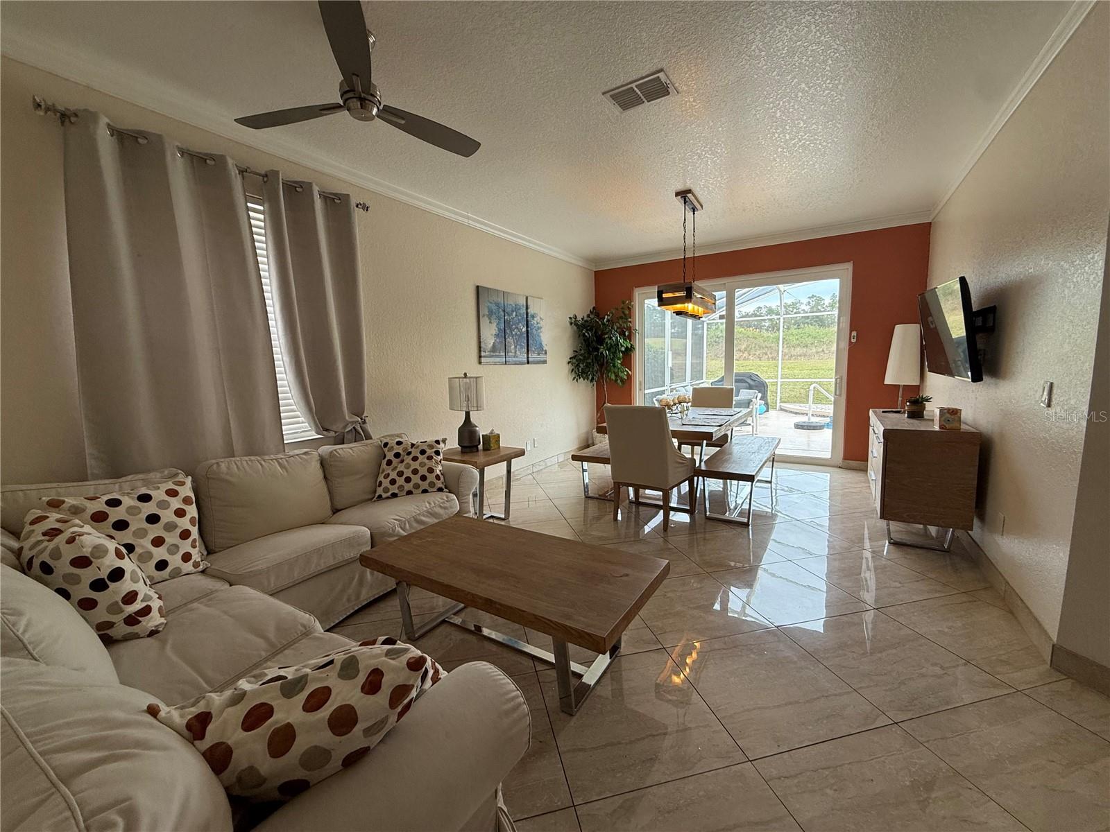 Image 22 of 56 For 332 Gleneagles Drive