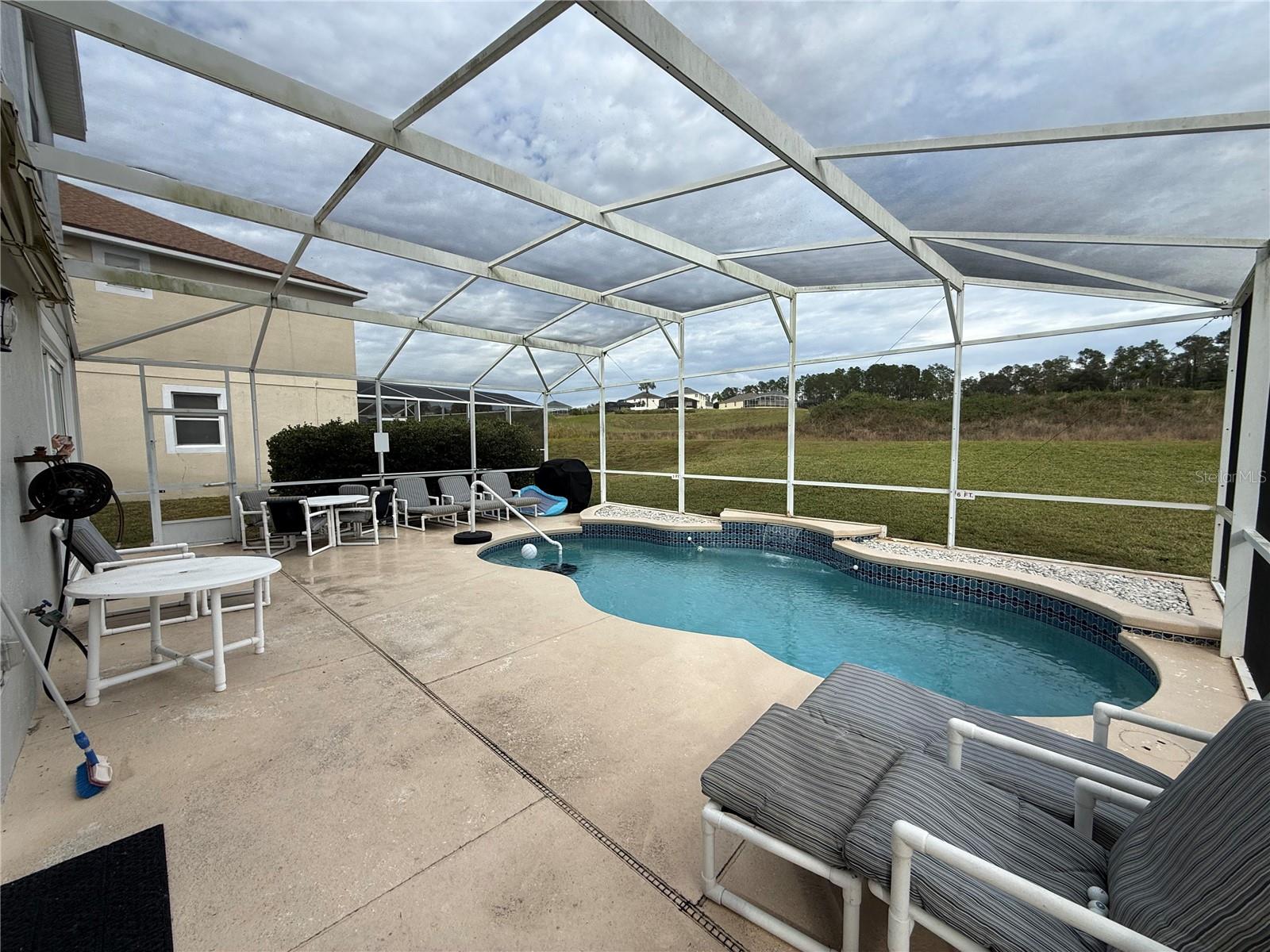 Image 29 of 56 For 332 Gleneagles Drive