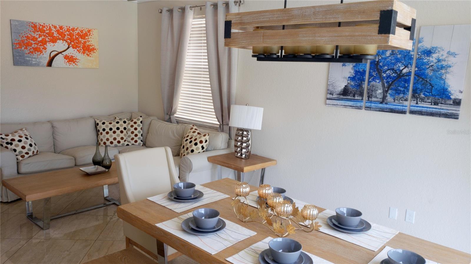 Image 3 of 56 For 332 Gleneagles Drive