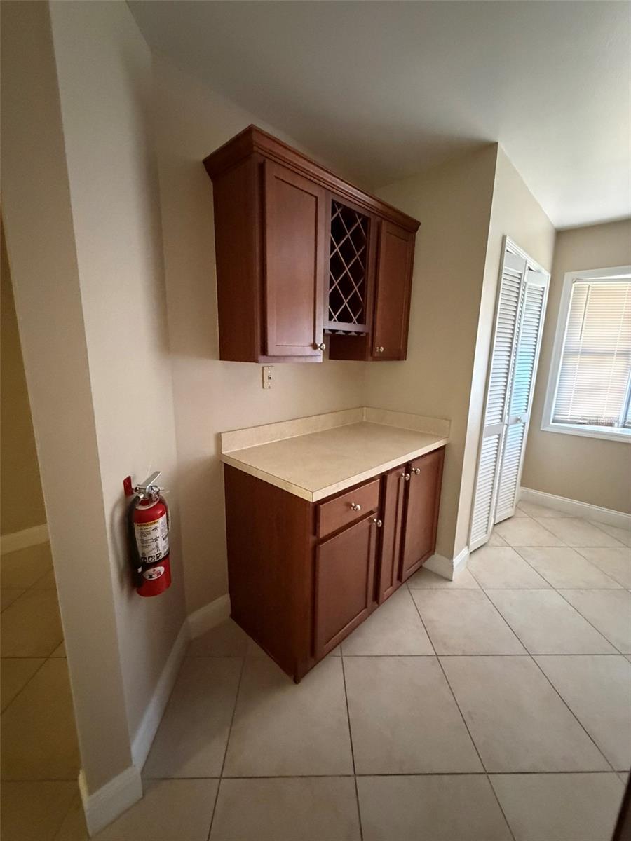 Image 11 of 27 For 1120 Monroe Avenue