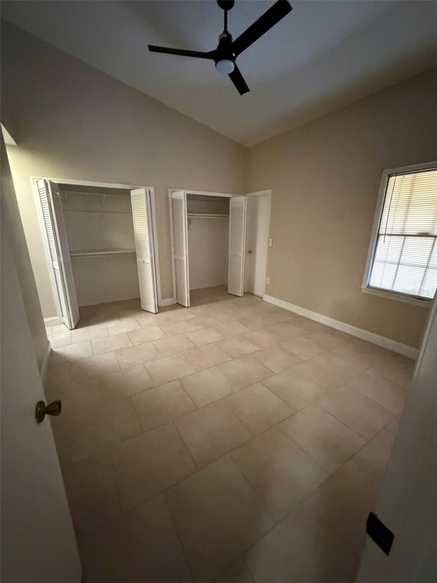 Image 12 of 27 For 1120 Monroe Avenue