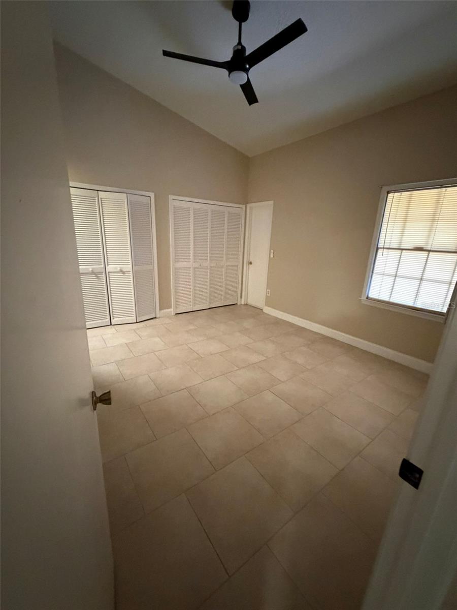 Image 13 of 27 For 1120 Monroe Avenue