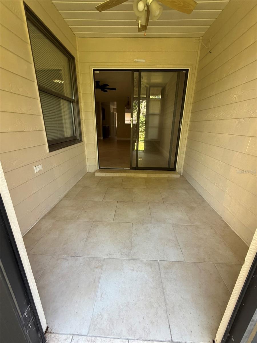 Image 25 of 27 For 1120 Monroe Avenue