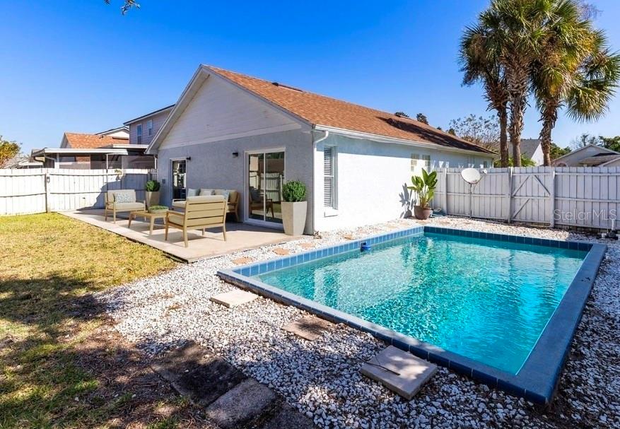 Image 2 of 14 For 3383 Hamlet Loop