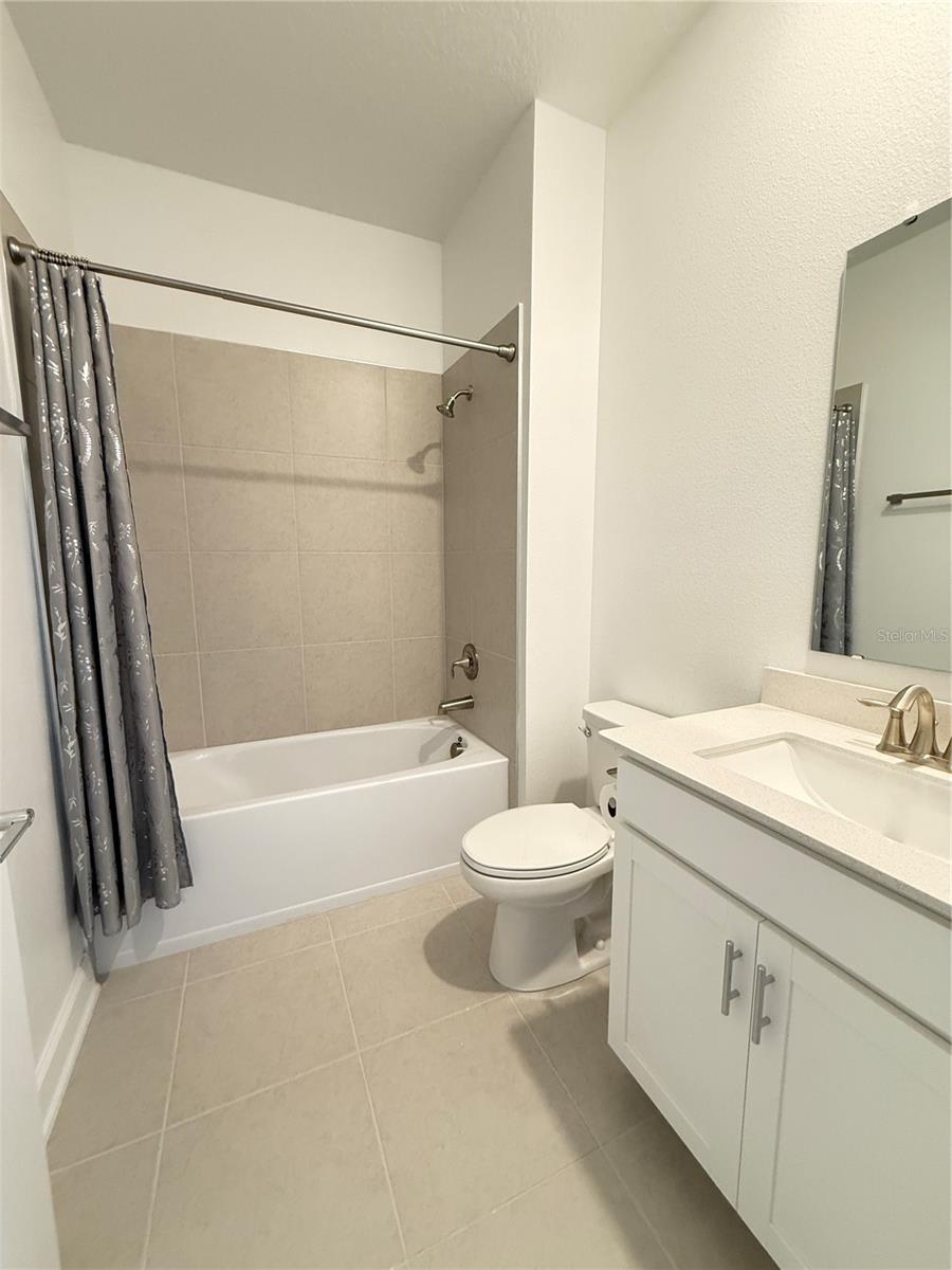 Image 37 of 73 For 7117 Dilly Lake Avenue