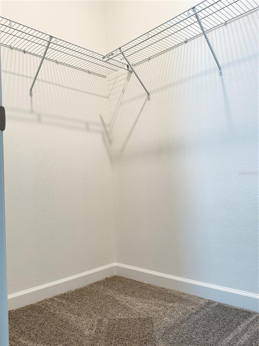 Image 50 of 73 For 7117 Dilly Lake Avenue