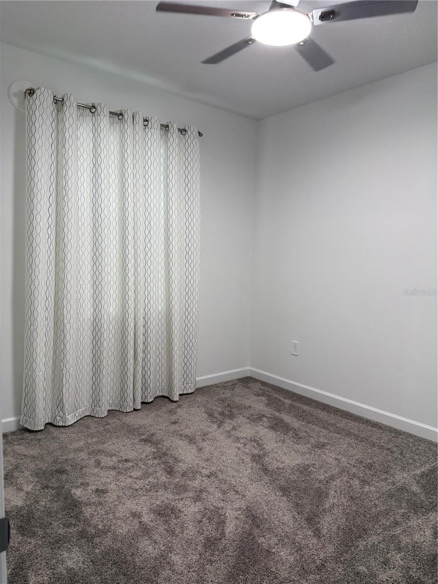 Image 53 of 73 For 7117 Dilly Lake Avenue